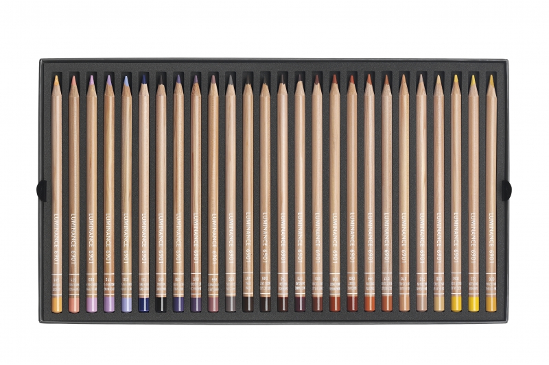 Boite carton de 100 crayons de couleurs LUMINANCE 6901.